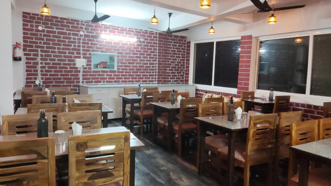 Hotel Studioz Sahastradhara Dehradun Exterior photo
