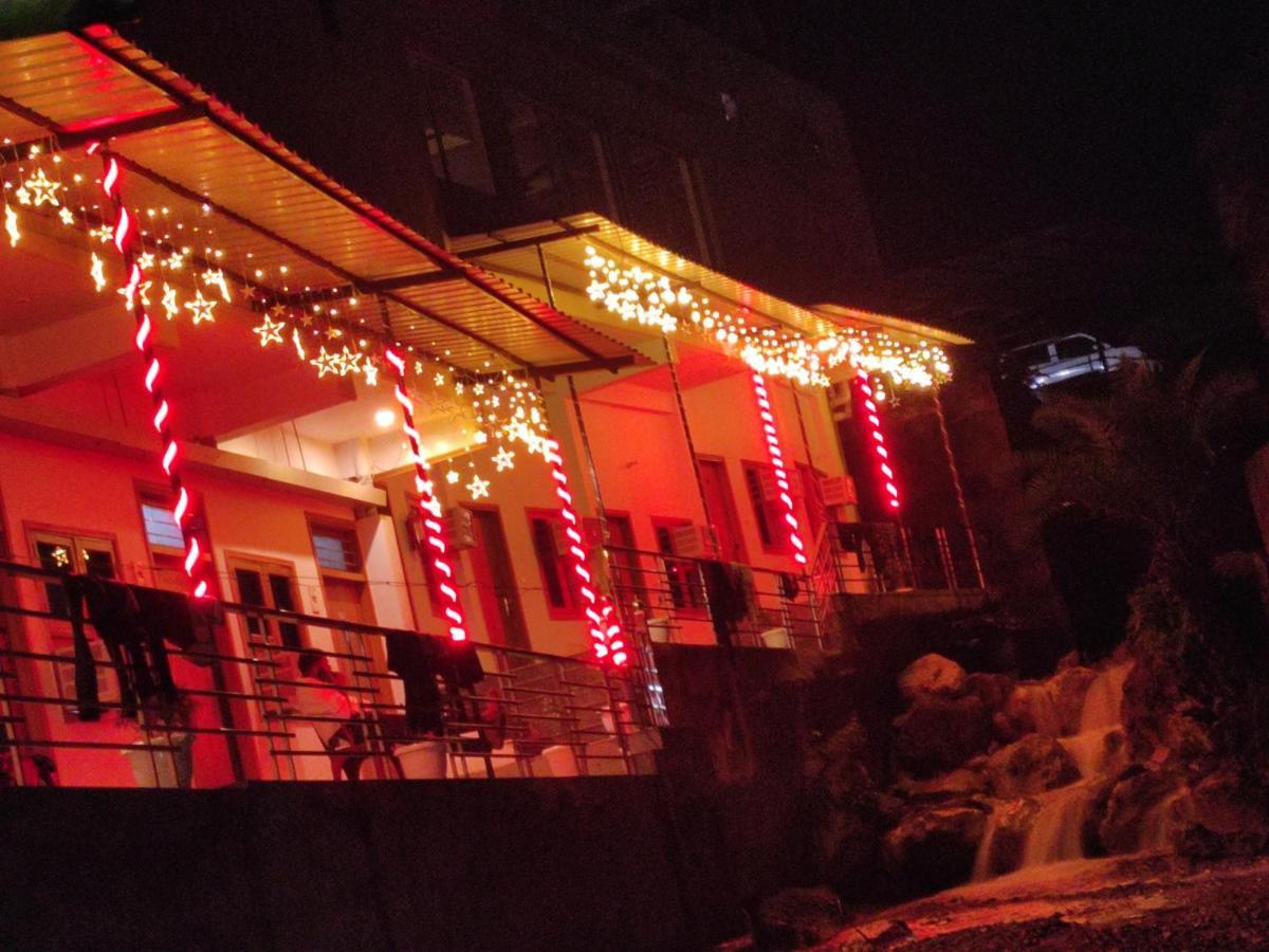 Hotel Studioz Sahastradhara Dehradun Exterior photo