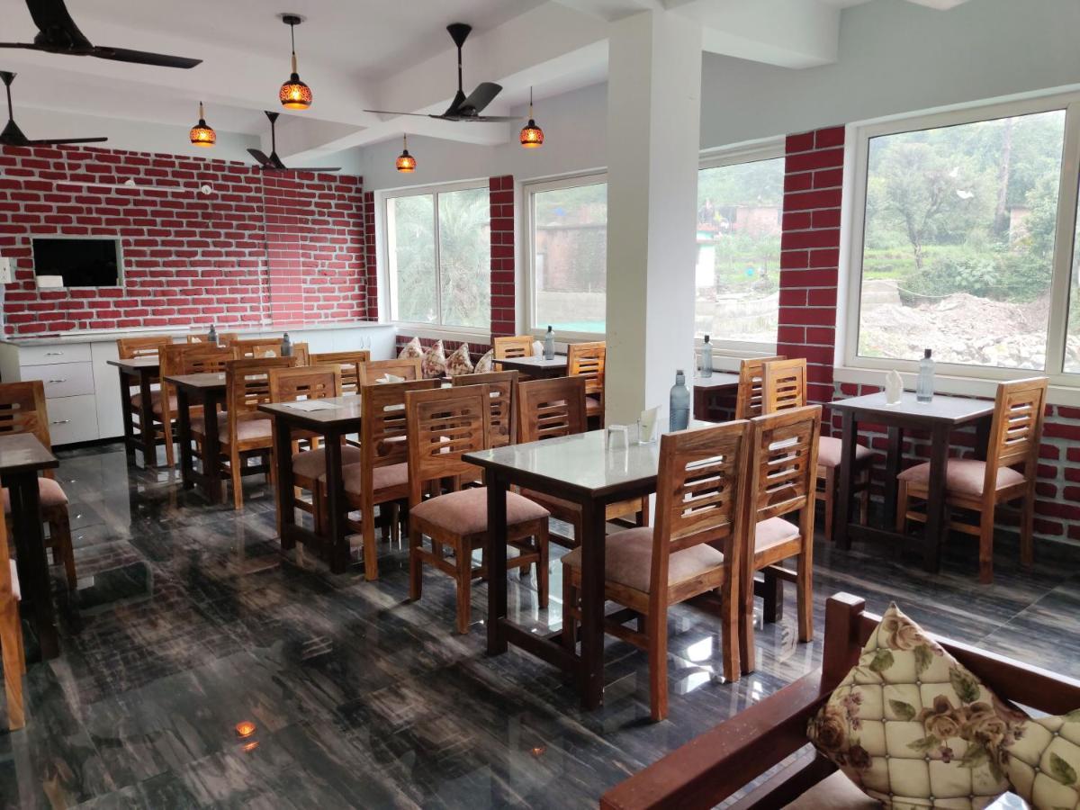 Hotel Studioz Sahastradhara Dehradun Exterior photo